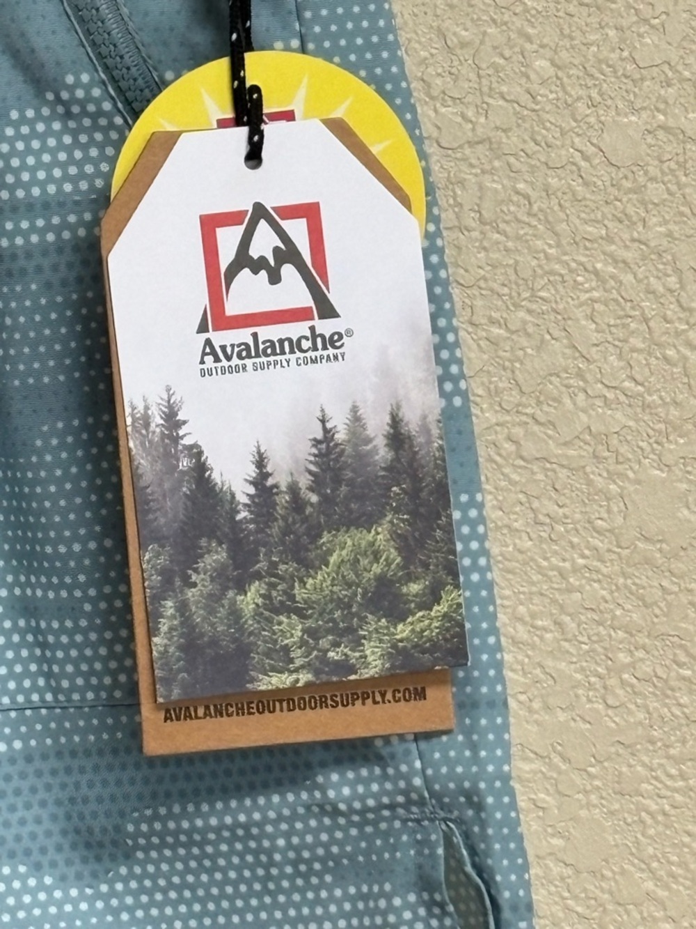 NWT Avalanche Blue Dot Athletic Shorts UPF 50+ Zip Pockets Size Small - Picture 4 of 10